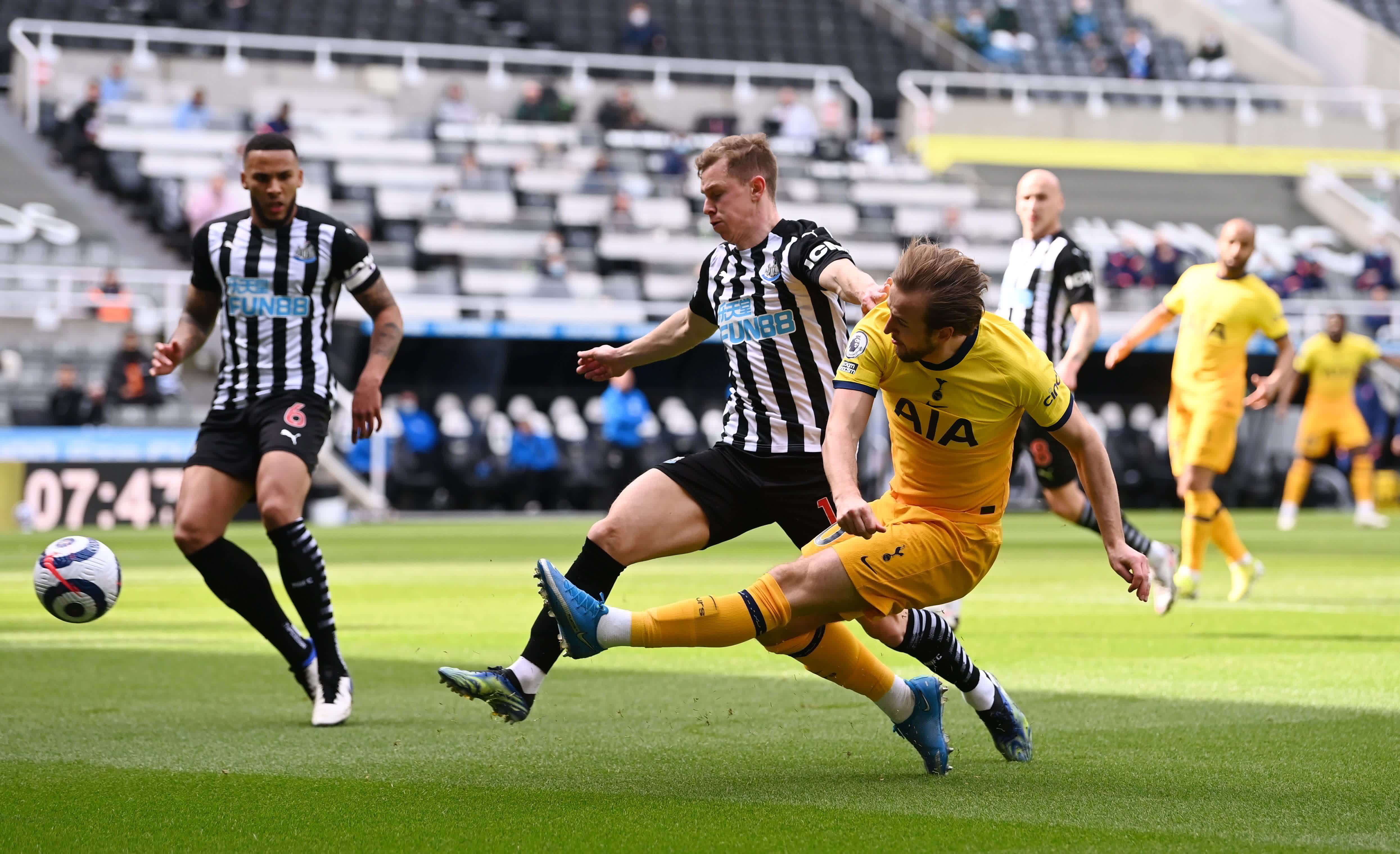 硬仗中的表 硬仗中的表